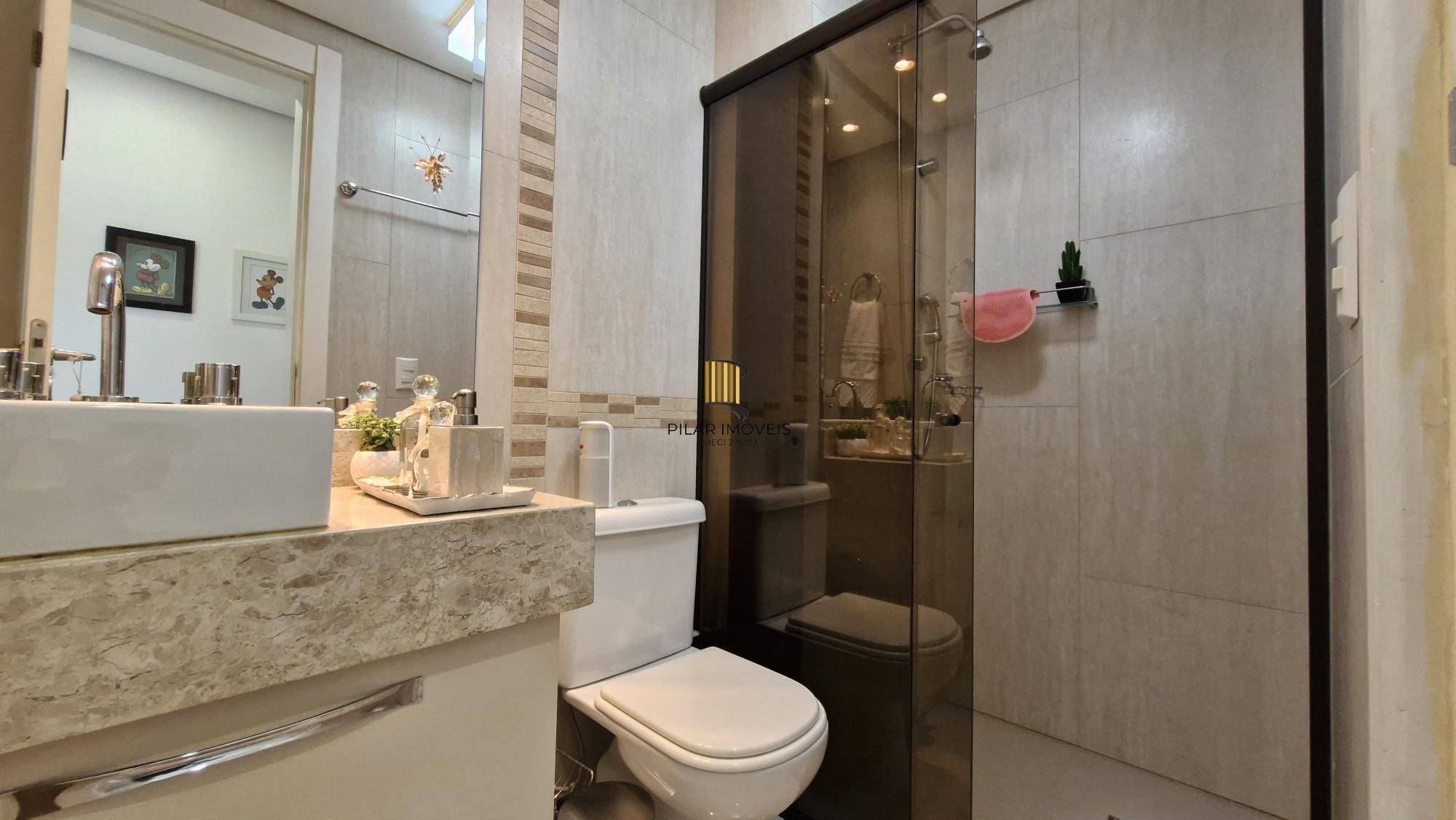 Apartamento mobiliado no Central Parque, 3 dormitorios sendo 1 suíte, banheiro social, lavabo, 114,00m² área privativa, 2 garagens