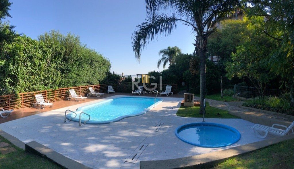 Casa Condominio para Venda - 190.4m², 3 dormitórios, sendo 1 suites, 4 vagas - Nonoai