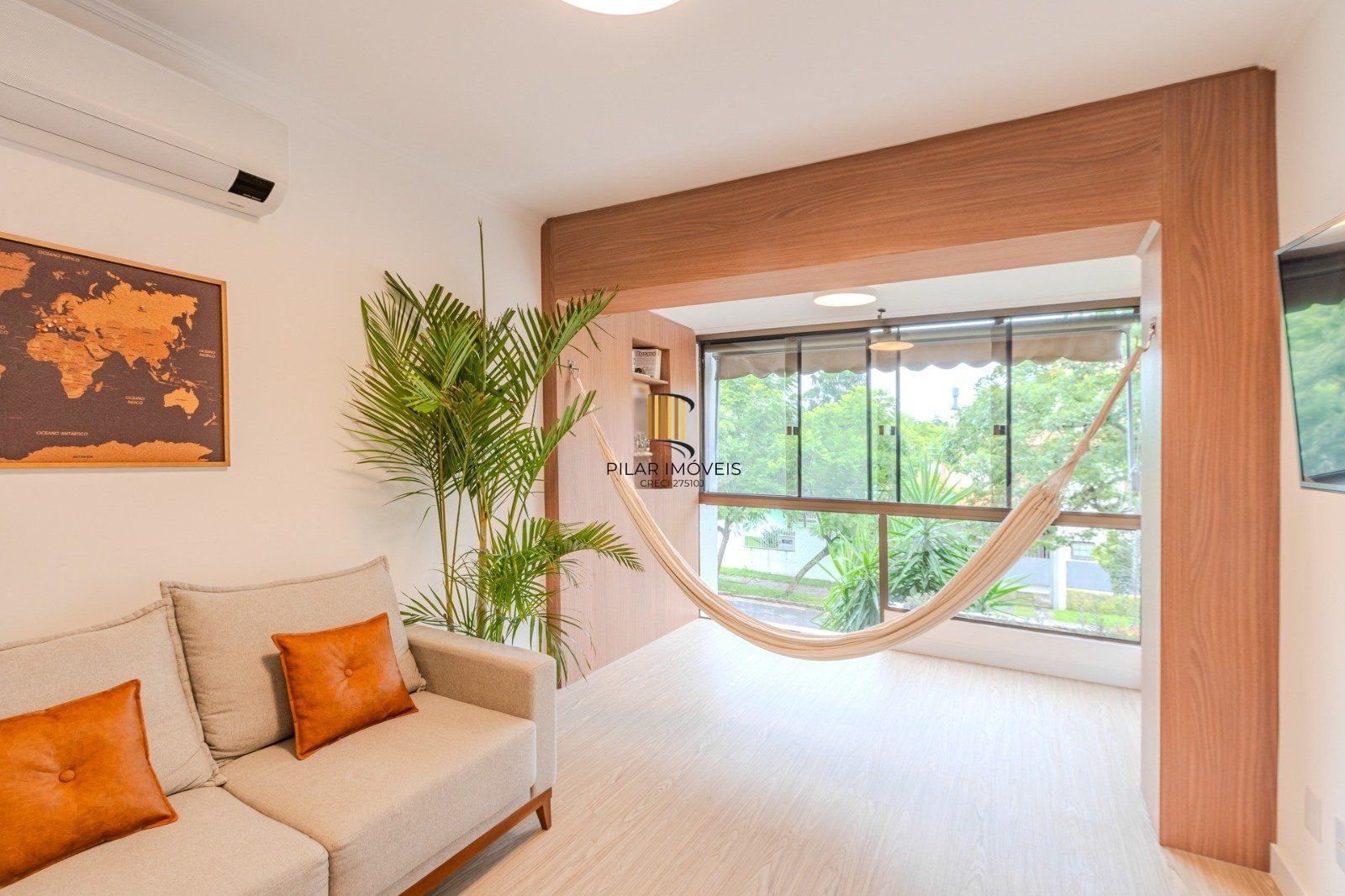 Apartamento de 3 dormitórios á venda no Bairro Cristal, Porto Alegre