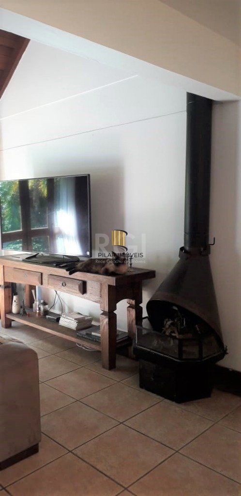 Casa Condominio para Venda - 220.93m², 5 dormitórios, sendo 2 suites, 2 vagas - Ipanema
