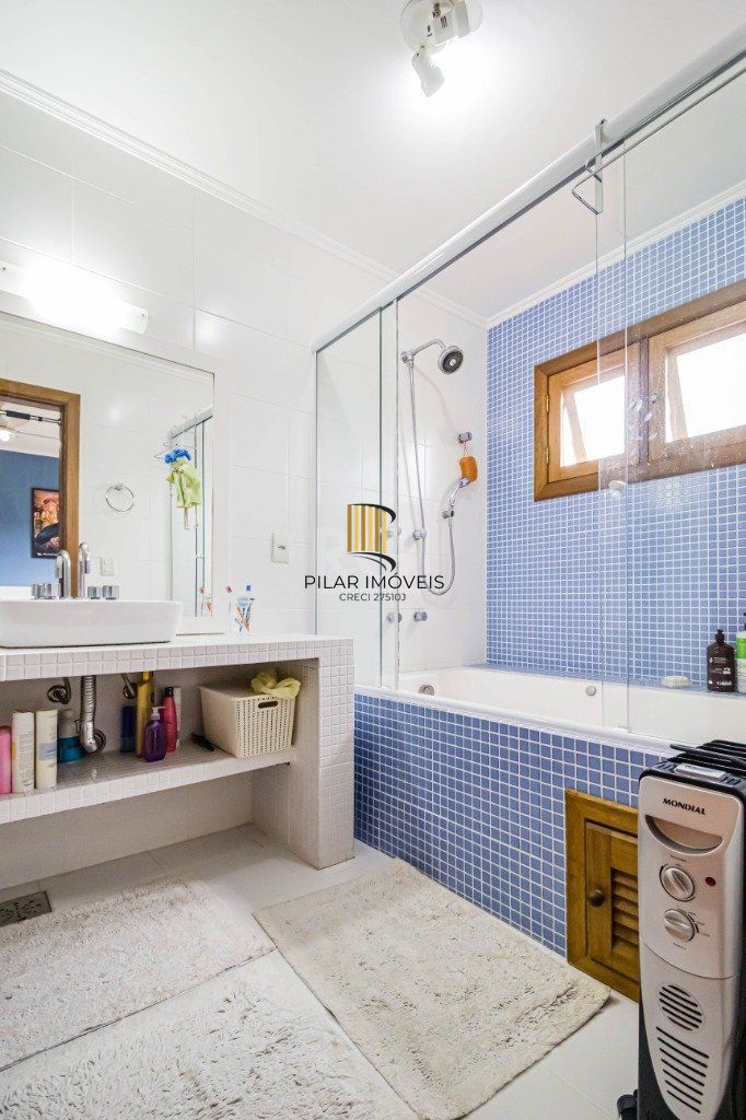 Sítio para Venda - 25000m², 0 dormitórios, Lomba do Pinheiro