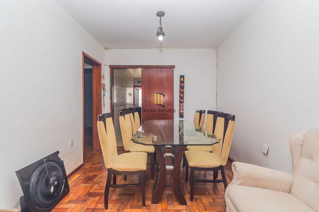 Casa de 3 dormitórios à venda no Bairro Parque Santa Fé - Porto Alegre