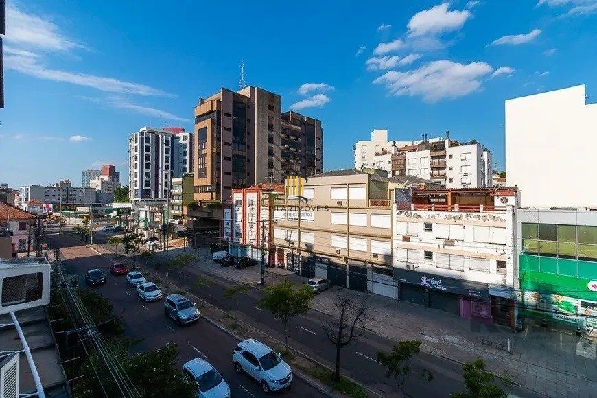 Apartamento 74m², 2 dormitórios no bairro São João
