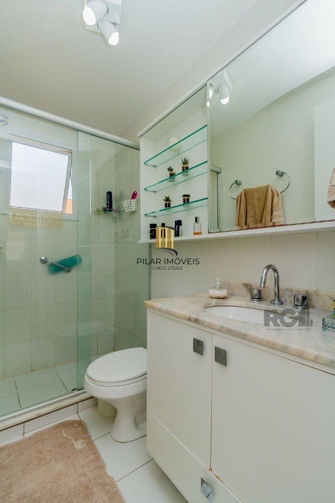 Casa em Condomínio, 157m², 4 dormitórios, 2 vagas no bairro Sarandi