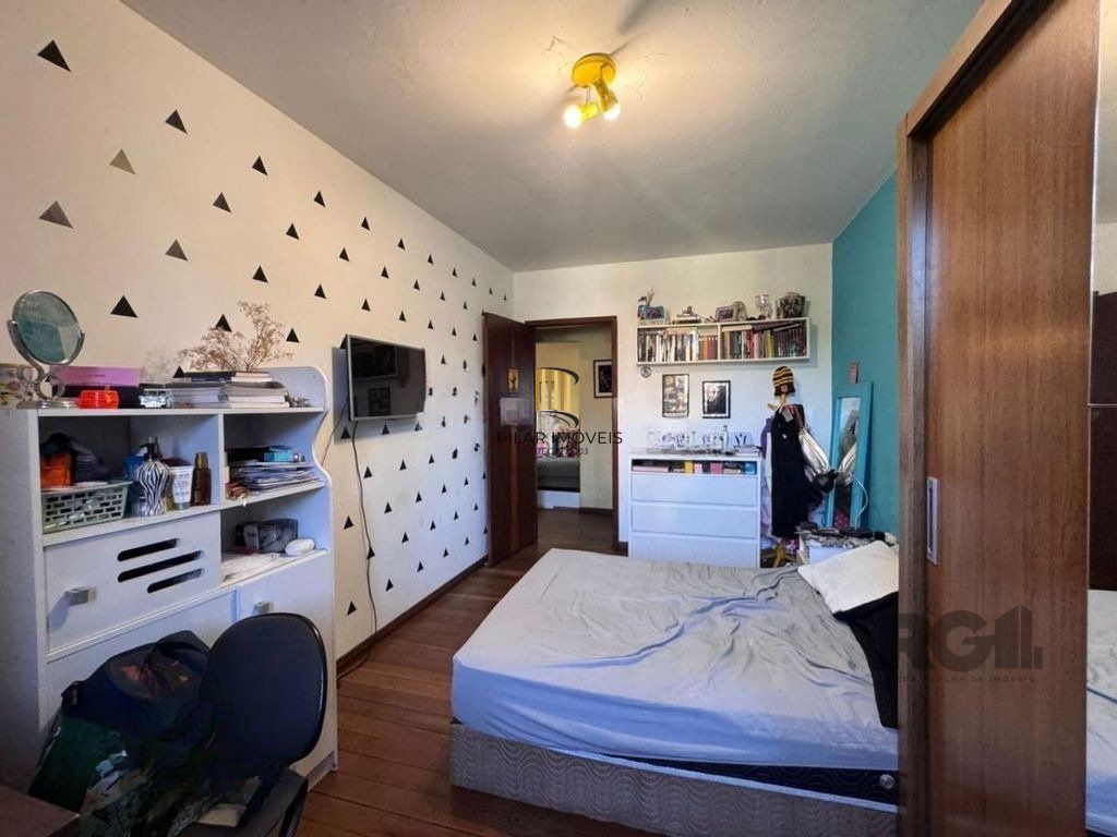 Casa 3 dormitórios no bairro Teresópolis