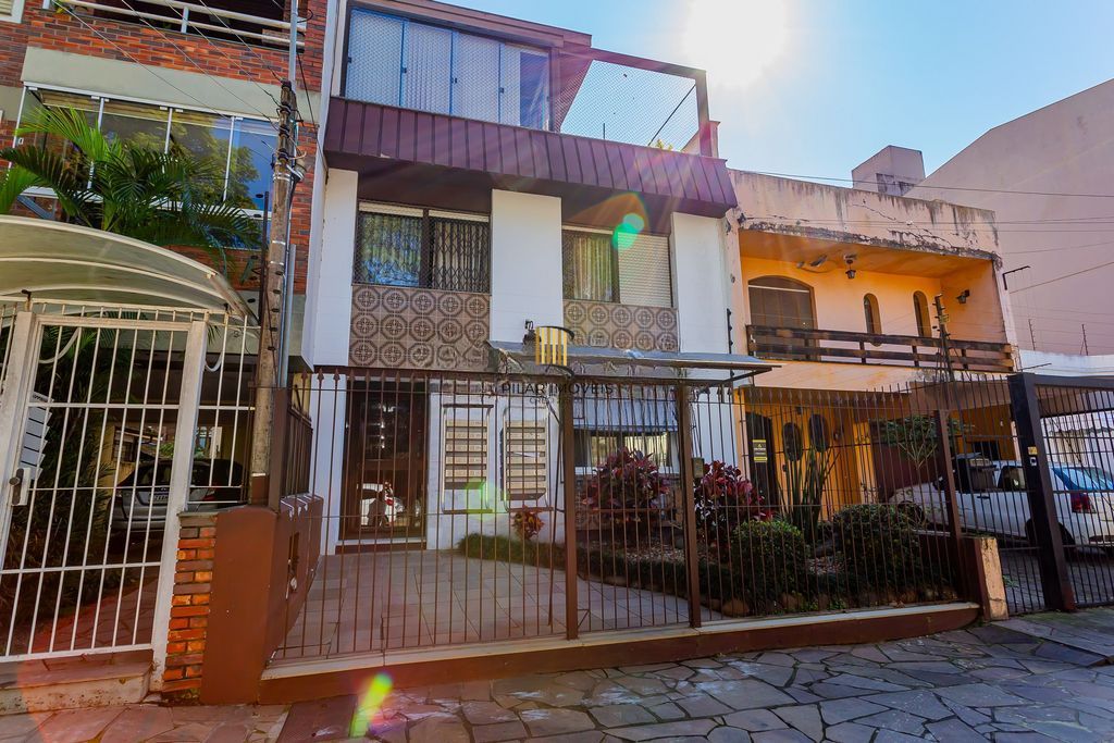Cobertura 1 dorm à venda Avenida Lavras, Petrópolis - Porto Alegre