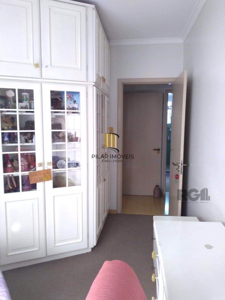 Apartamento 129m² - 3 dormitórios, 3 banheiros e 1 vaga de garagem no bairro São João