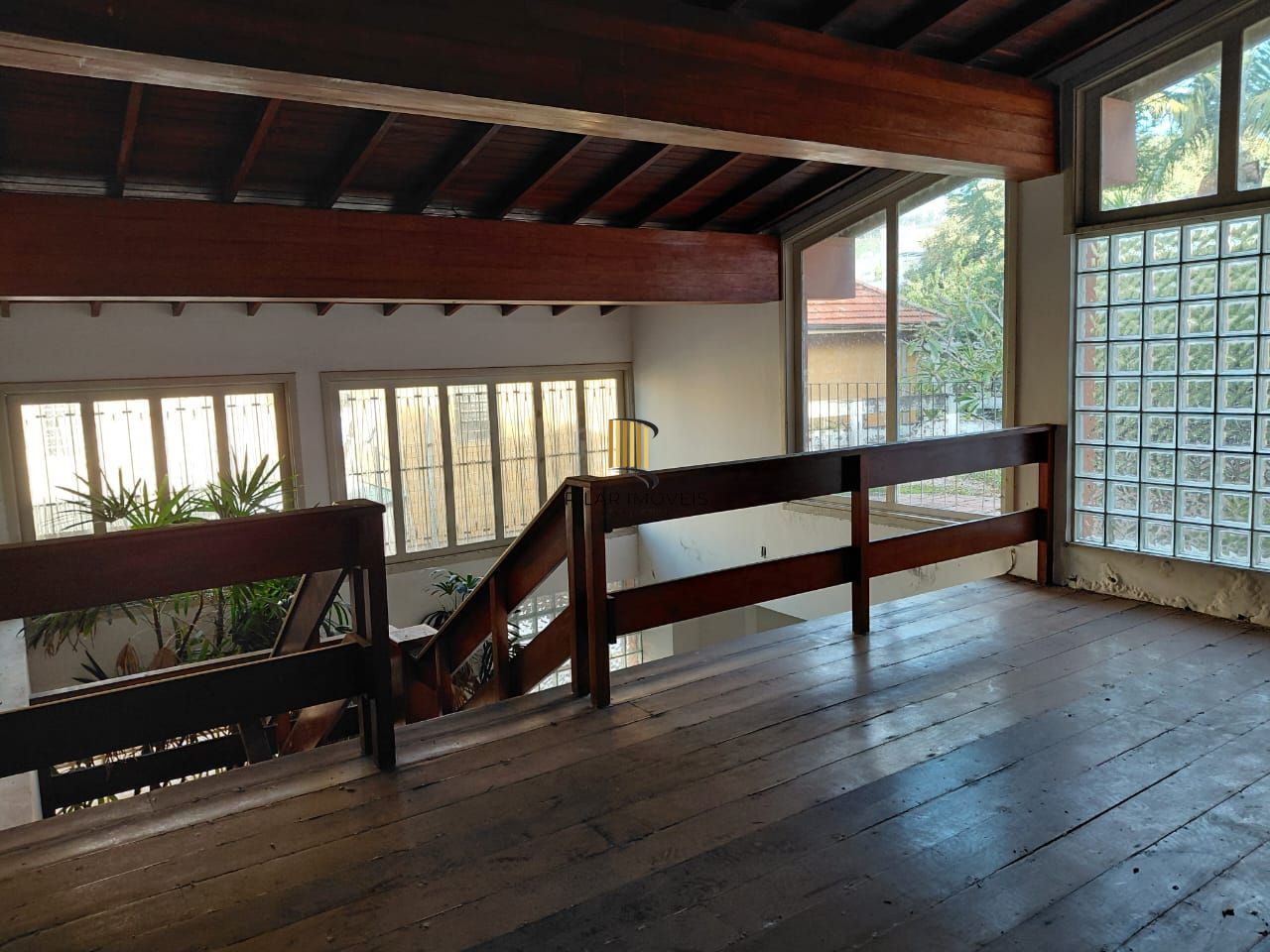 Ampla casa com pátio Bairro Teresópolis