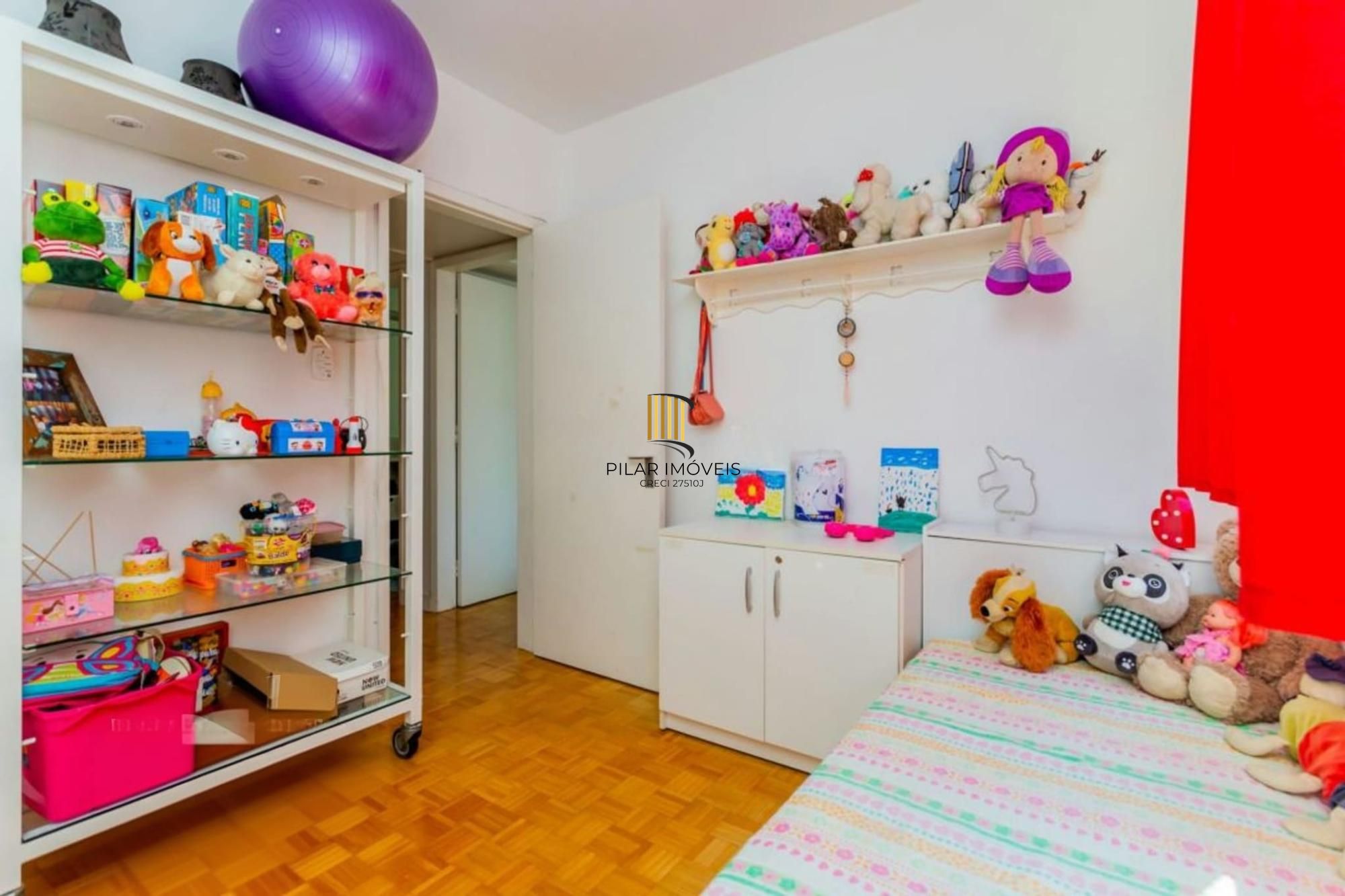 Apartamento de 3 dormitorios à venda em Higienópolis, Porto Alegre.