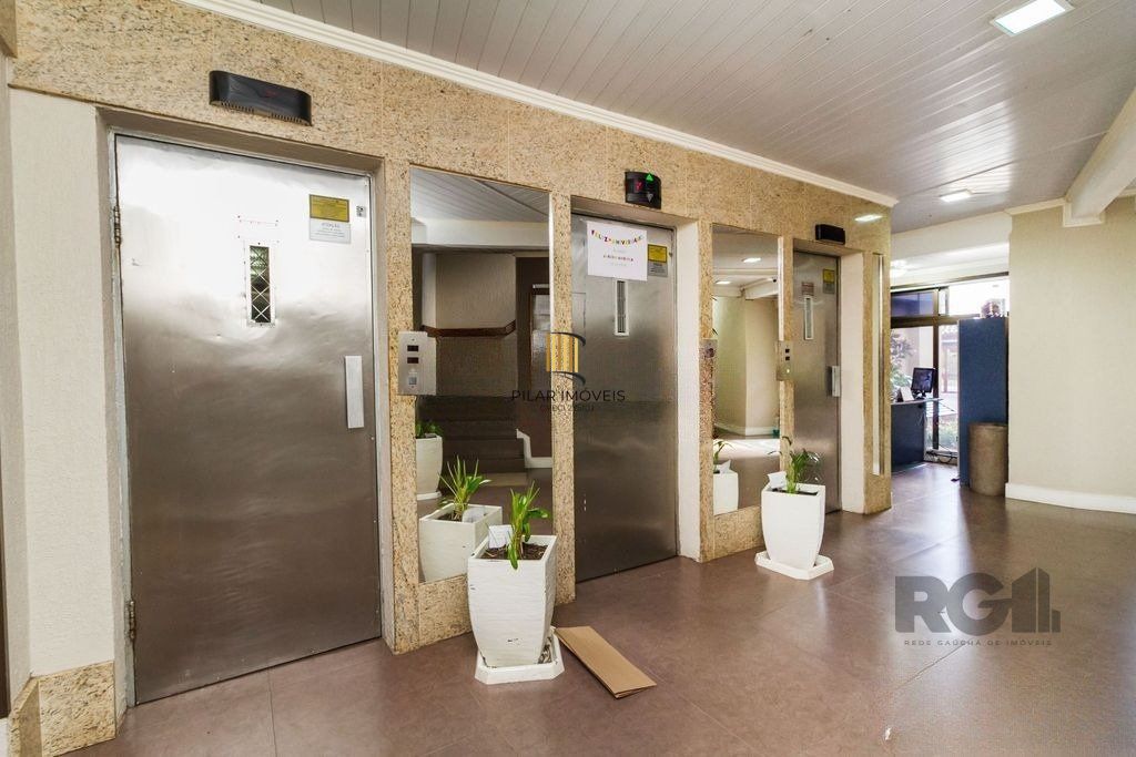 apartamento de 2 dormitórios no bairro Santo Antônio