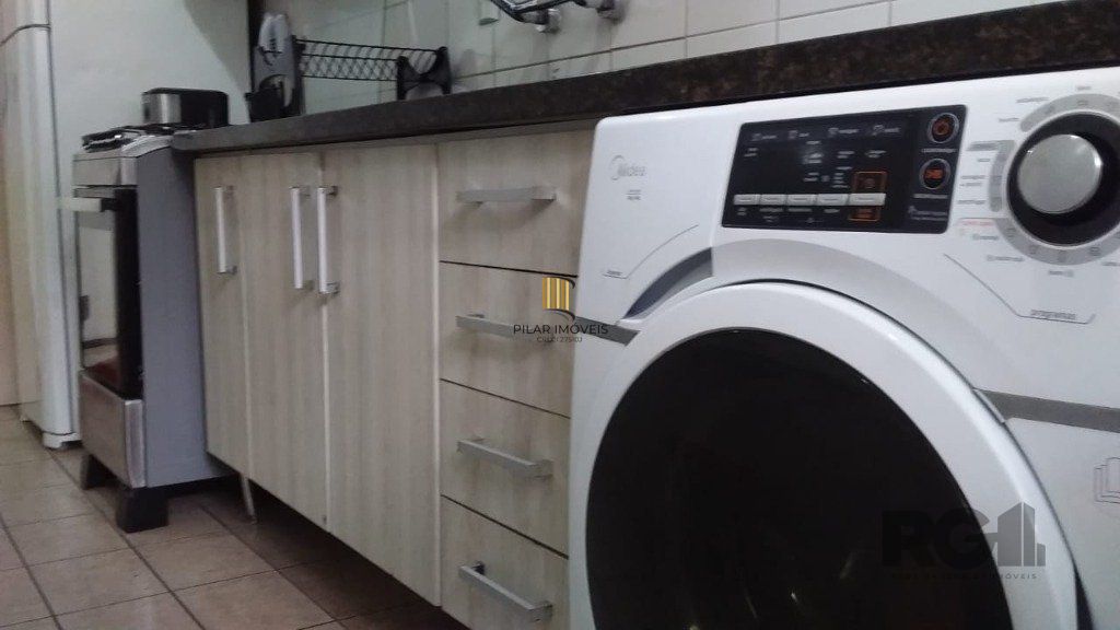 Apartamento 2 dormitórios no bairro Glória