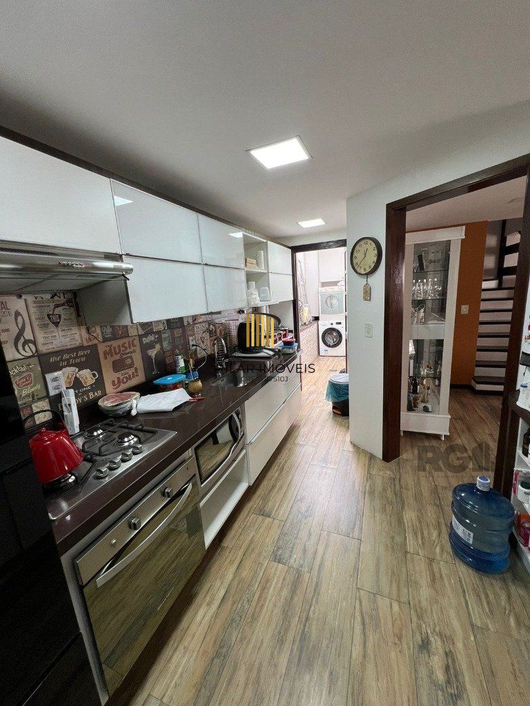 Casa de Condomínio 2 dormitórios no bairro Teresópolis