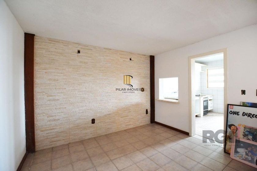 Casa de 200m² - 4 dormitórios, 4 vagas no bairro Espírito Santo