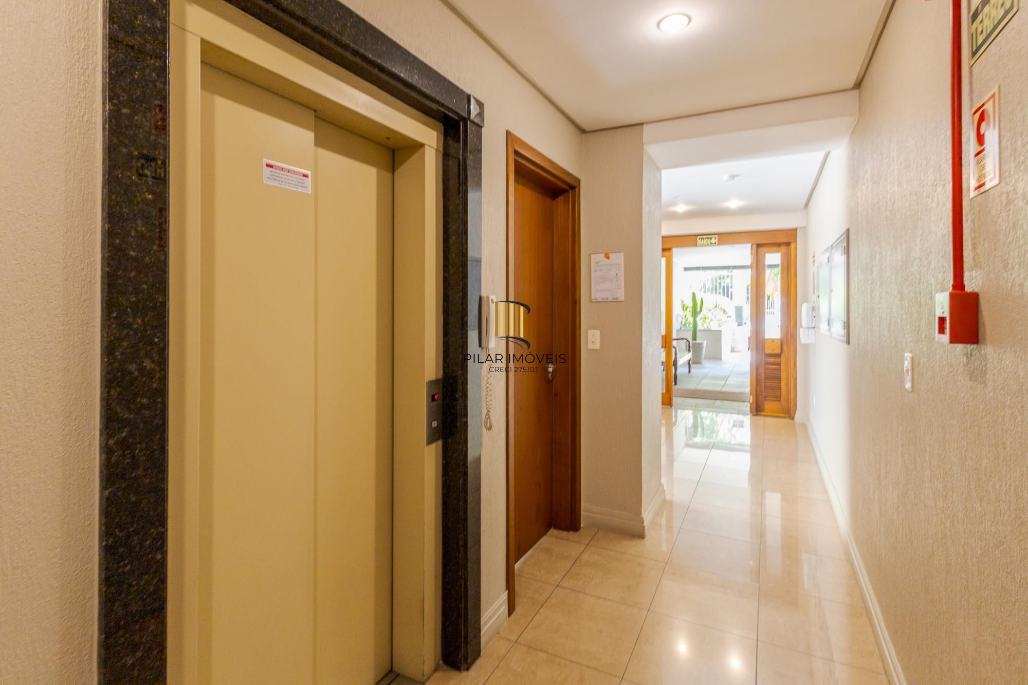 **Apartamento Mobiliado à Venda no bairro Bela Vista em Porto Alegre, RS**