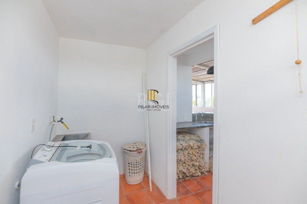 COBERTURA 2 DORMITÓRIOS, TERESÓPOLIS, 147 M²