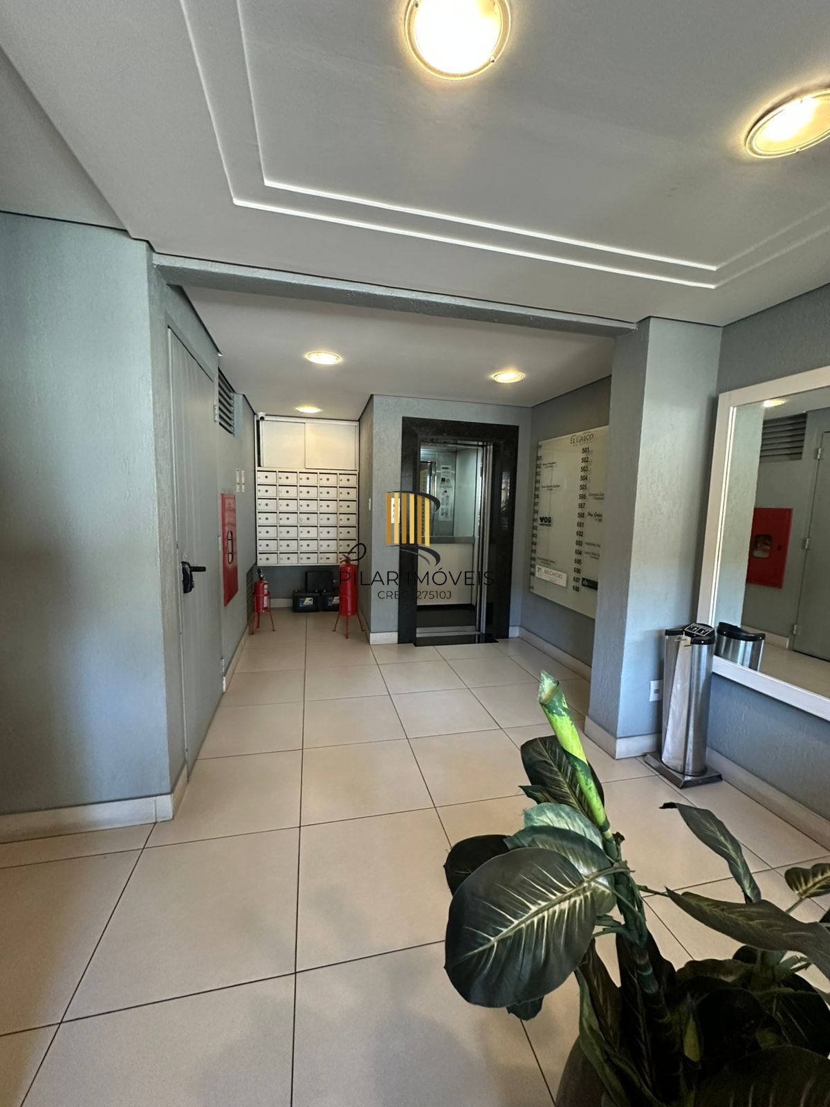Sala Comercial no bairro Petrópolis em Porto Alegre para Alugar