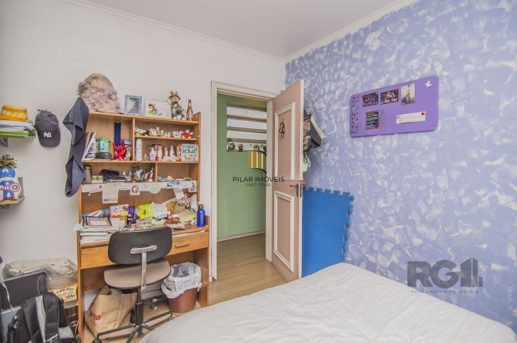 Apartamento 133m² - 3 dormitórios, 1 vaga no bairro Petrópolis