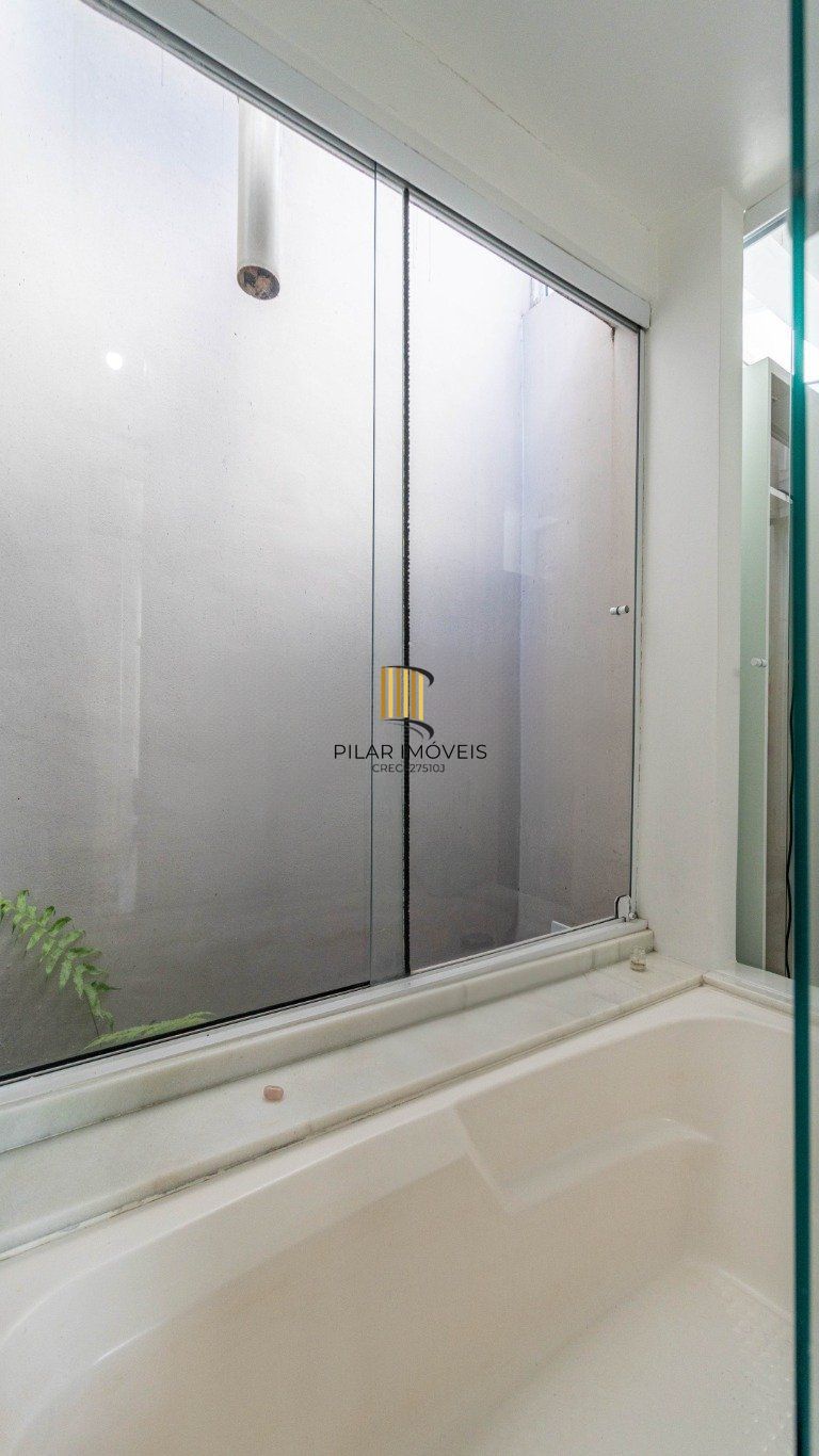 Cobertura com 2 quarto e 108m² à venda em Centro Histórico, Porto Alegre.