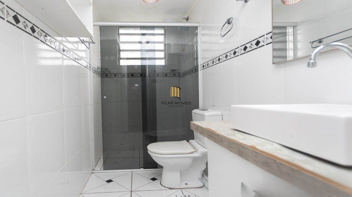 Apartamento de 2 dormitórios no Bairro Cristo Redentor, Porto Alegre