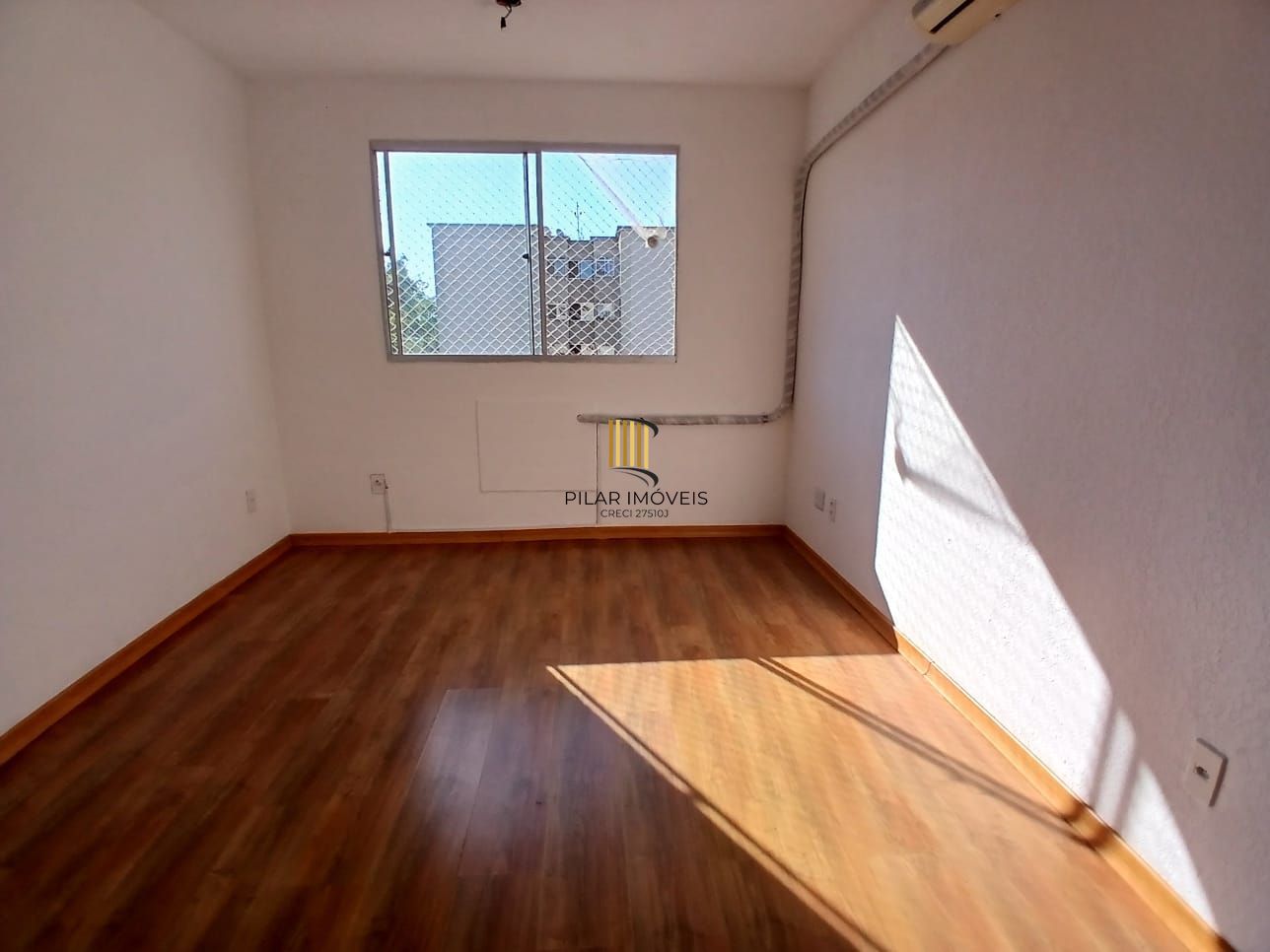 Apartamento 2 dormitórios I 1 vaga de garagem I Bairro Cavalhada