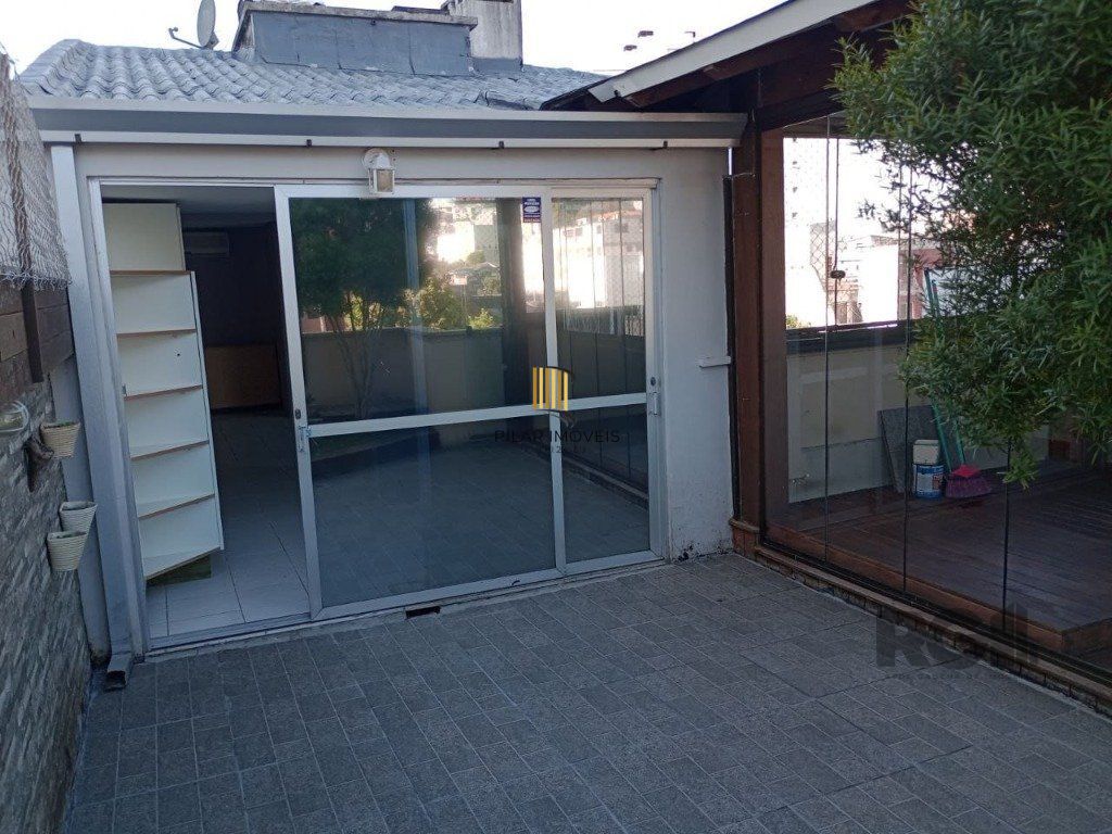 Cobertura 139m², 2 dormitórios, terraço, 2 vagas no bairro Santana