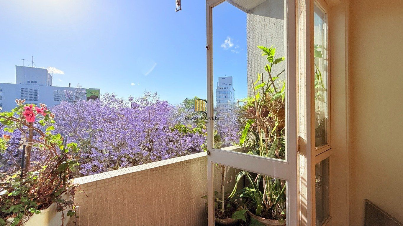 Apartamento de 3 dormitórios à venda no Bairro Petrópolis, Porto Alegre.