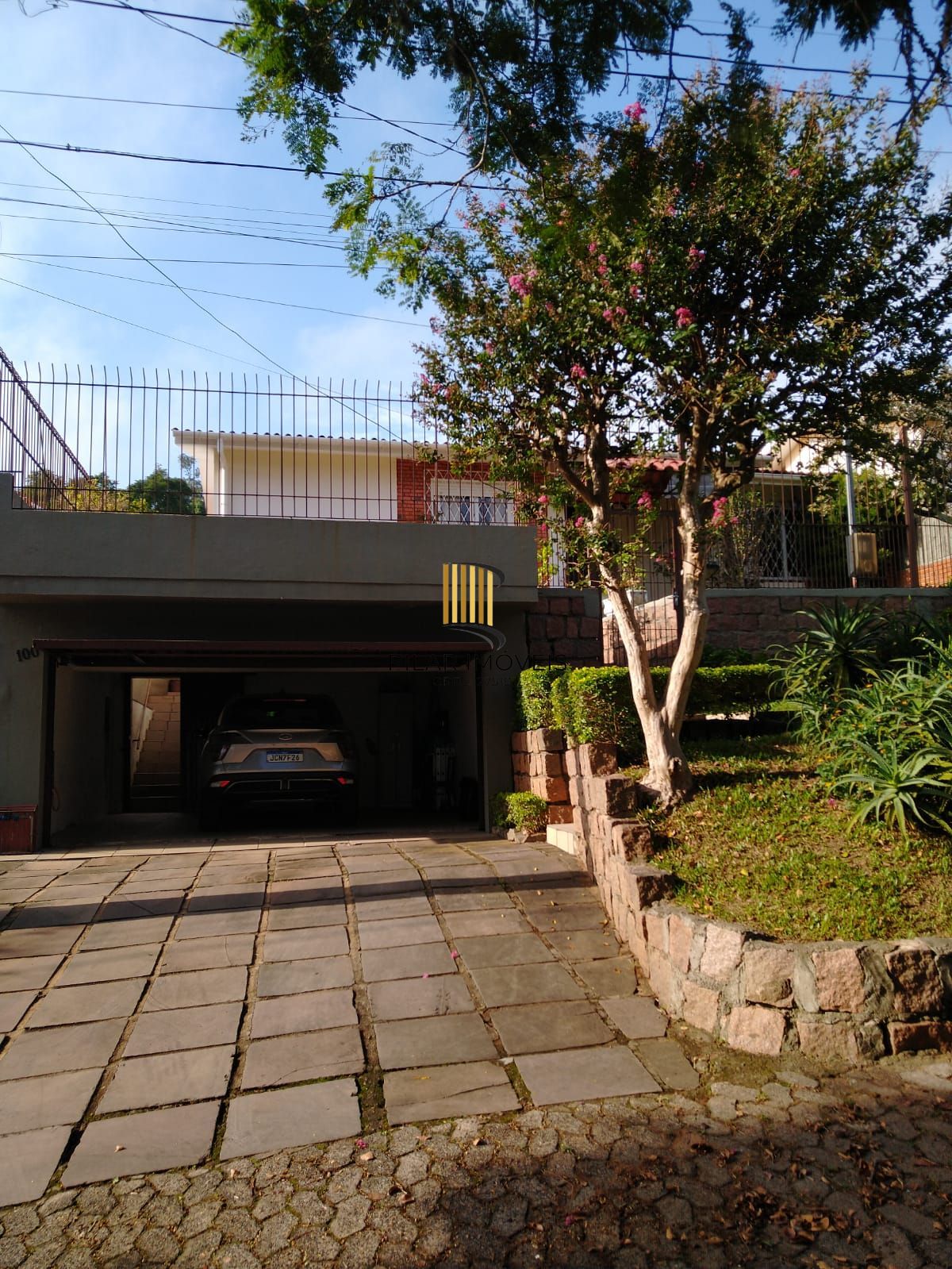 Casa 4 dormitórios no bairro Santa Tereza - Pilar Imóveis