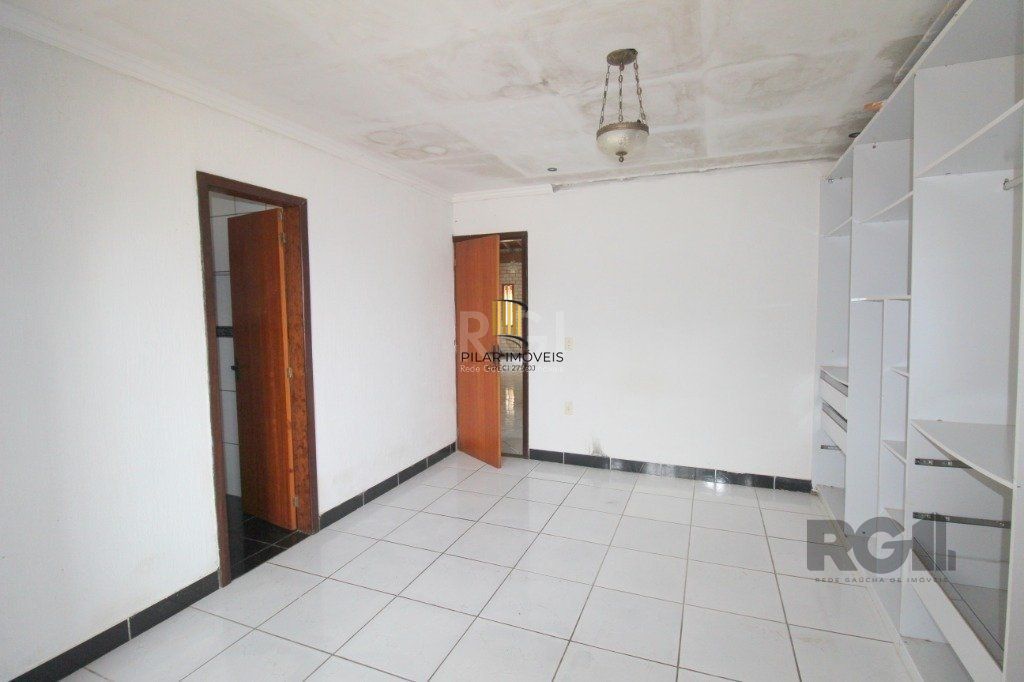 Casa 3 Dormitório(s) Bairro Teresópolis