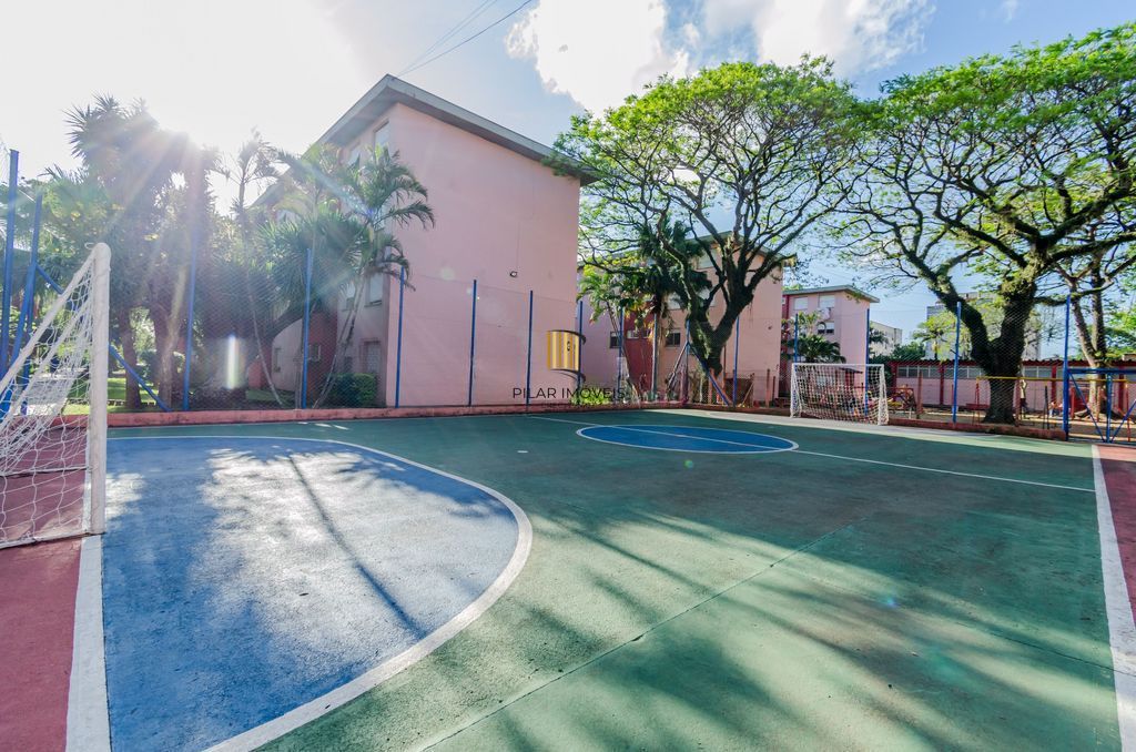 Apartamento de 3 dormitórios à venda  no Bairro Jardim Itu - Porto Alegre