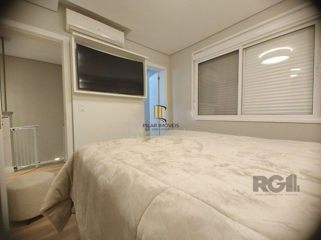 Casa com 3 dormitórios no bairro hípica