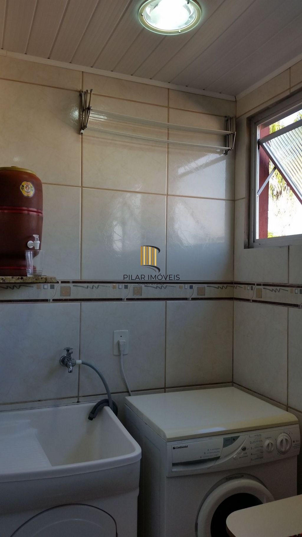 Apartamento de 3 dormitórios à venda  no Bairro Jardim Itu - Porto Alegre