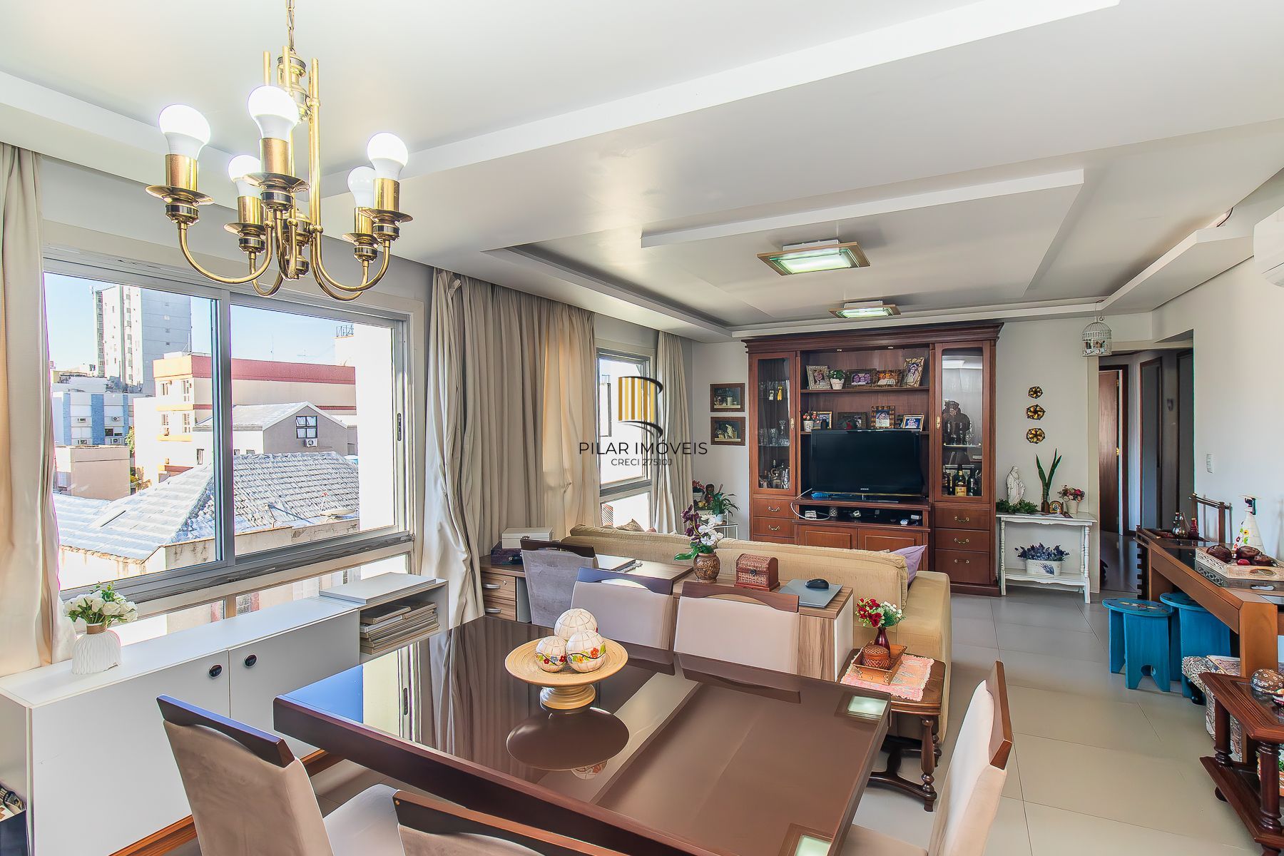 Apartamento para Venda - 103m², 3 dormitórios, sendo 1 suites, 1 vaga - Centro