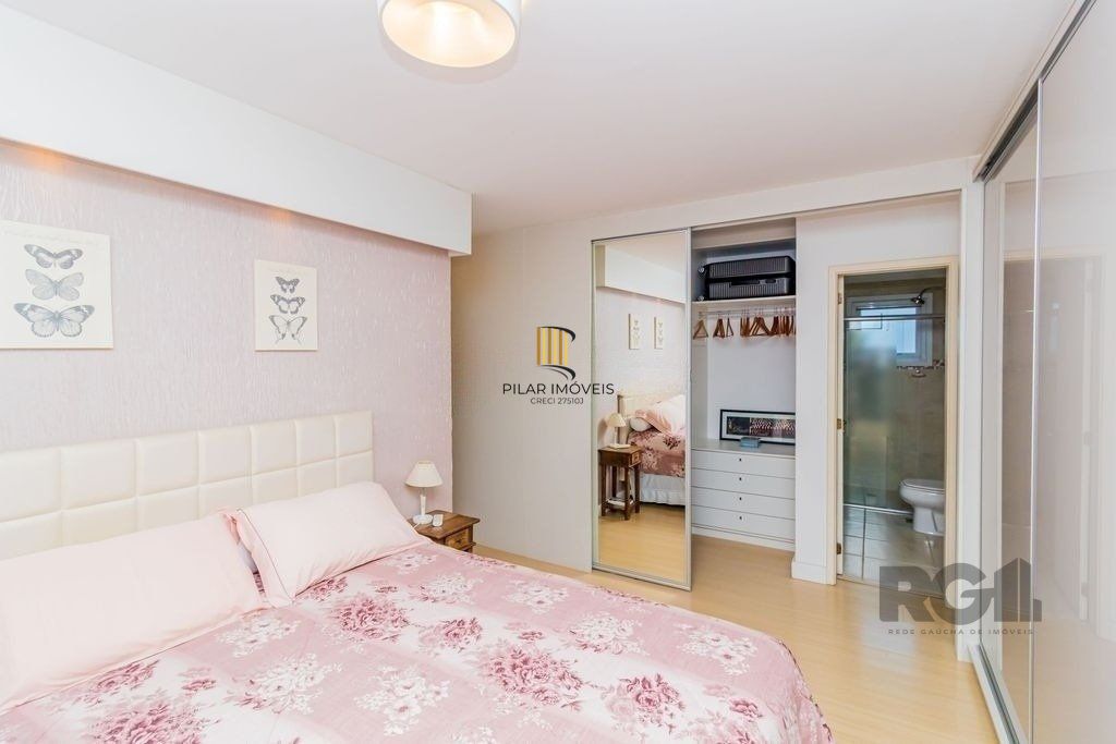 Excelente cobertura de 182m² com 3 dormitórios e 2 vagas.
