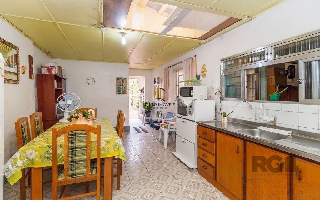 Casa de 127m², bairro menino deus