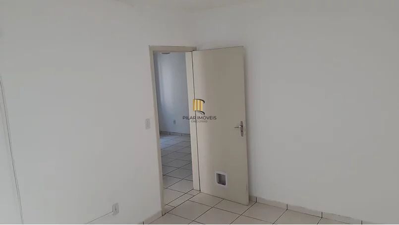 Aparatmento de 02 dormitoris e vaga coberta na Av. Forte em Porto Alegre /RS