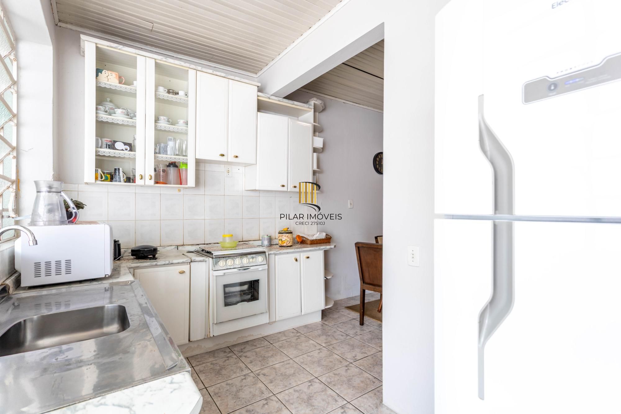 Casa 75m² com 3 dormitórios, 2 vagas no bairro Sarandi