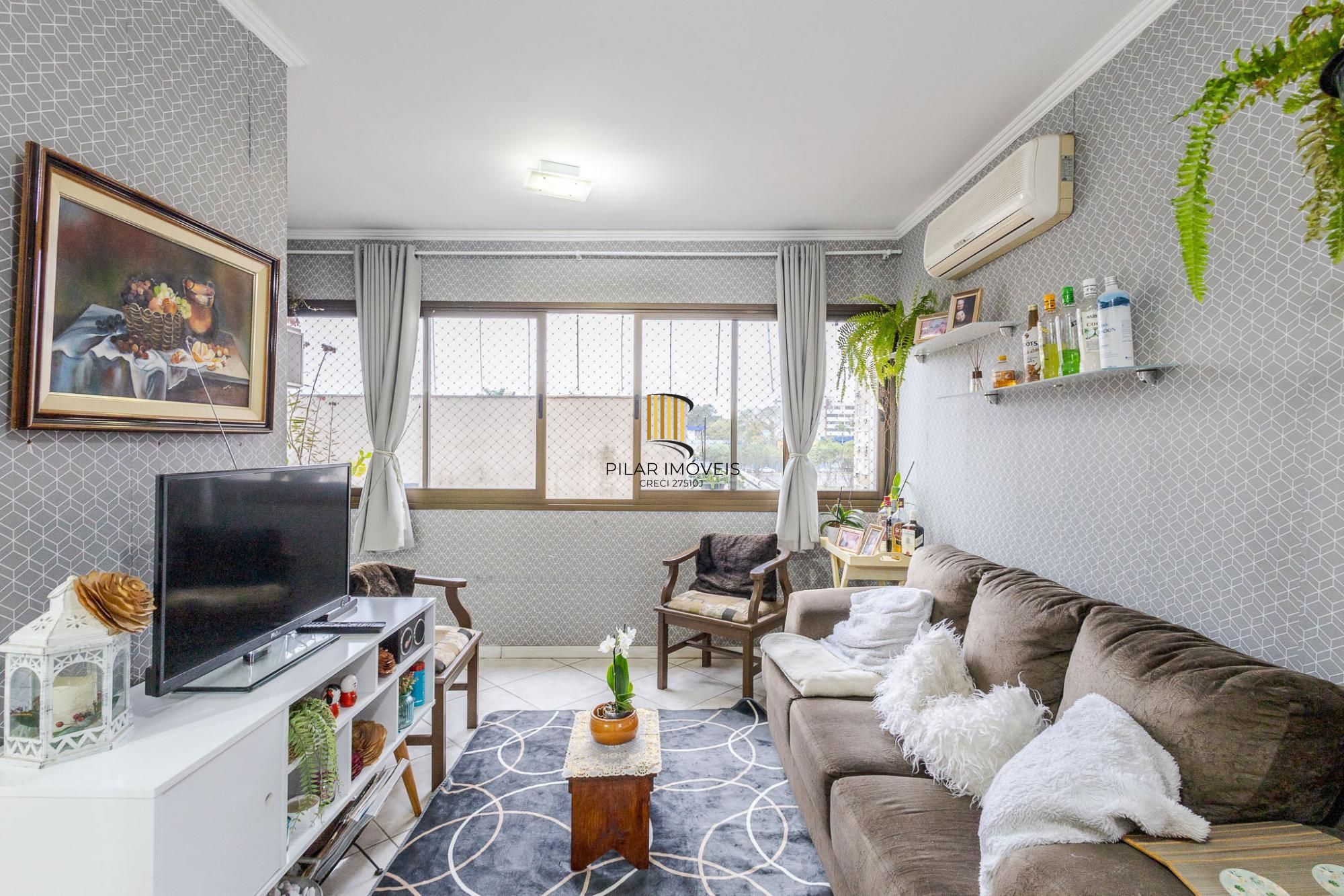 Apartamento de 03 dormitorios com suite, vaga de garagem e infraestrutura completa em Porto Alegre