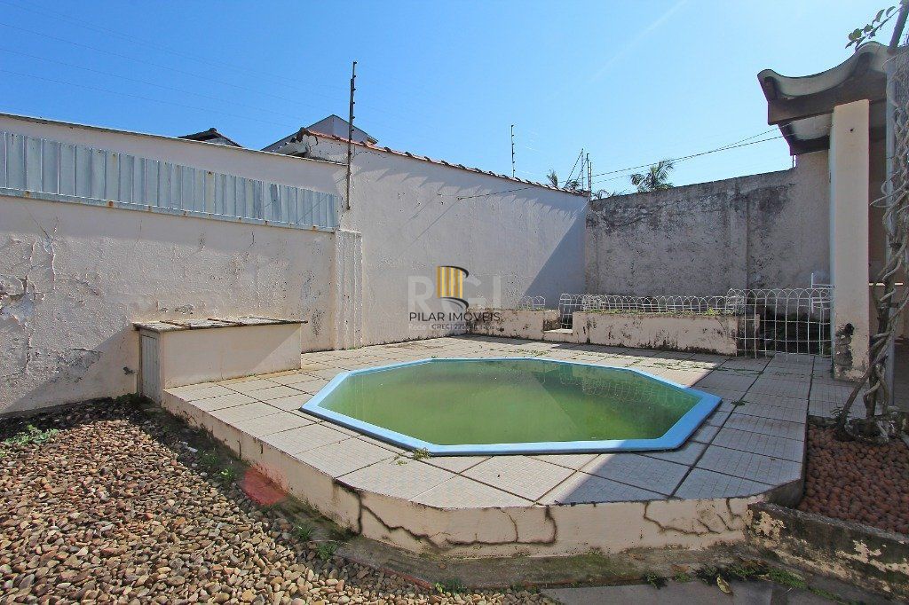 Casa para Venda - 120m², 3 dormitórios, sendo 1 suites, 3 vagas - Ipanema