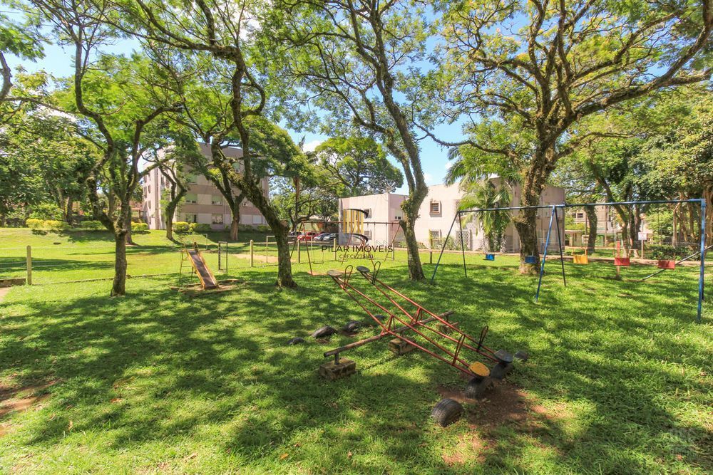 Apartamento com 3 quartos e 77m² à venda em Teresópolis, Porto Alegre.