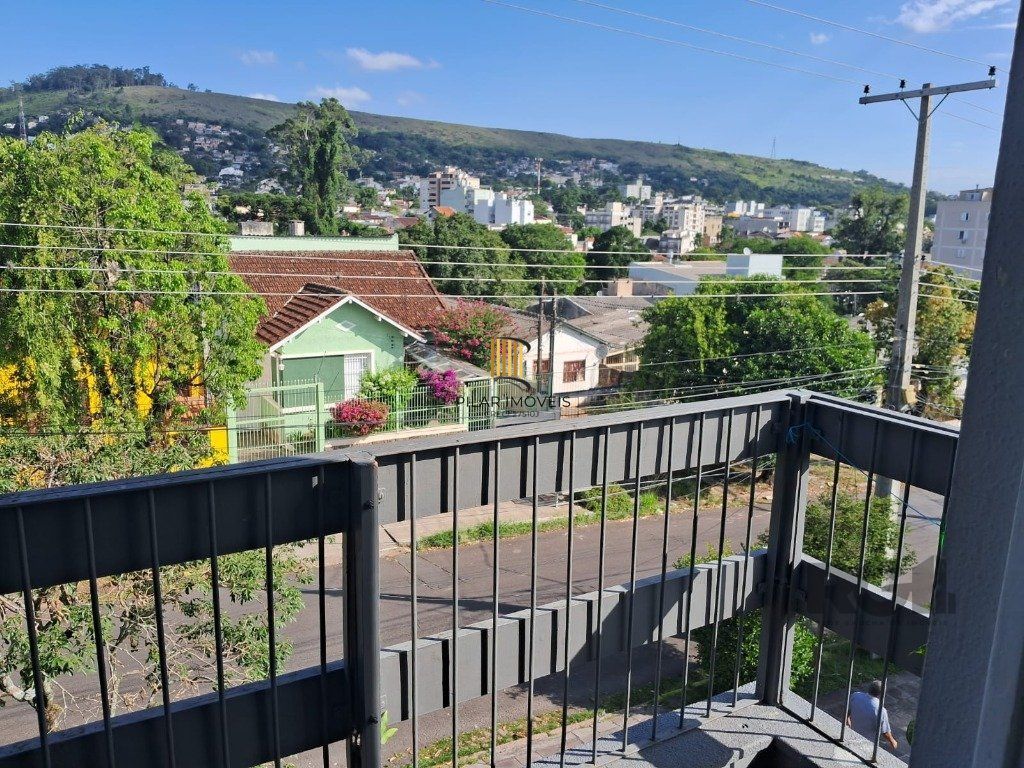 Apartamento de 02 dormitórios com sacada , Teresópolis