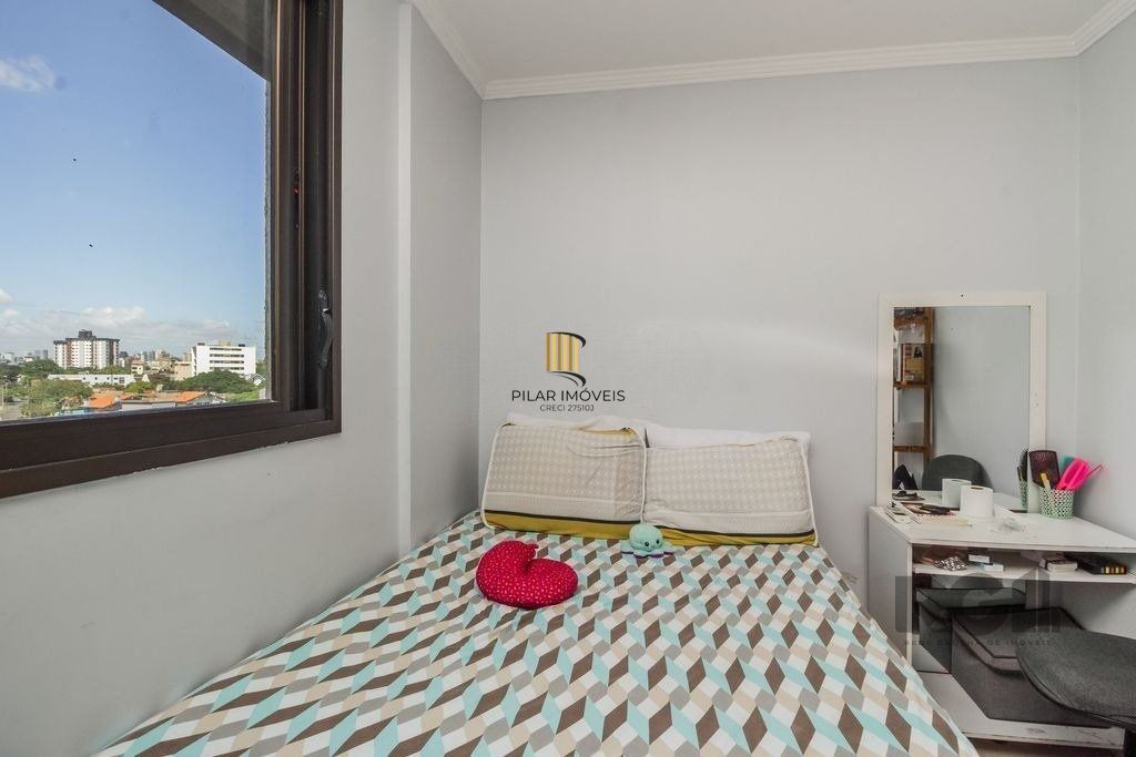 Excelente apartamento de 107 m² com 3 dormitórios e 2 vagas cobertas.