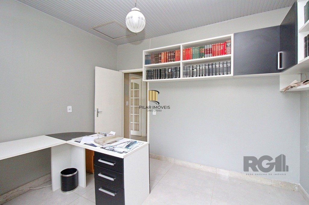 Casa 3 dormitórios no bairro Teresópolis