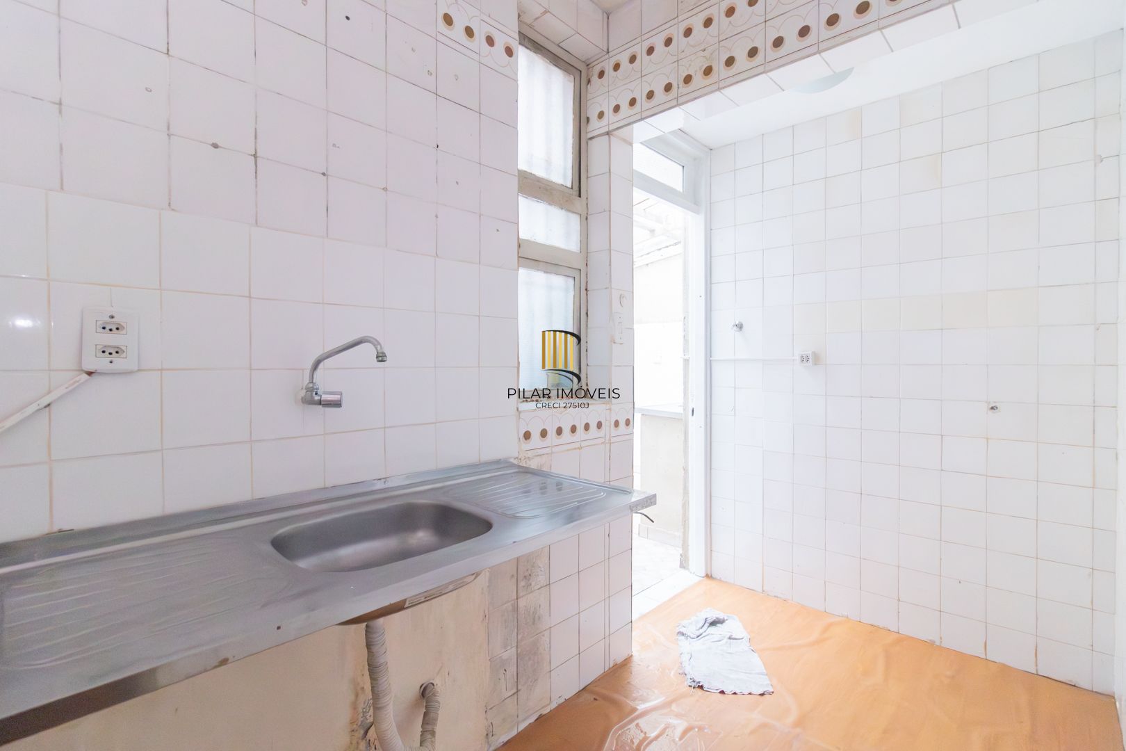 Apartamento 1 dorm à venda Rua Mucio Teixeira, Menino Deus - Porto Alegre