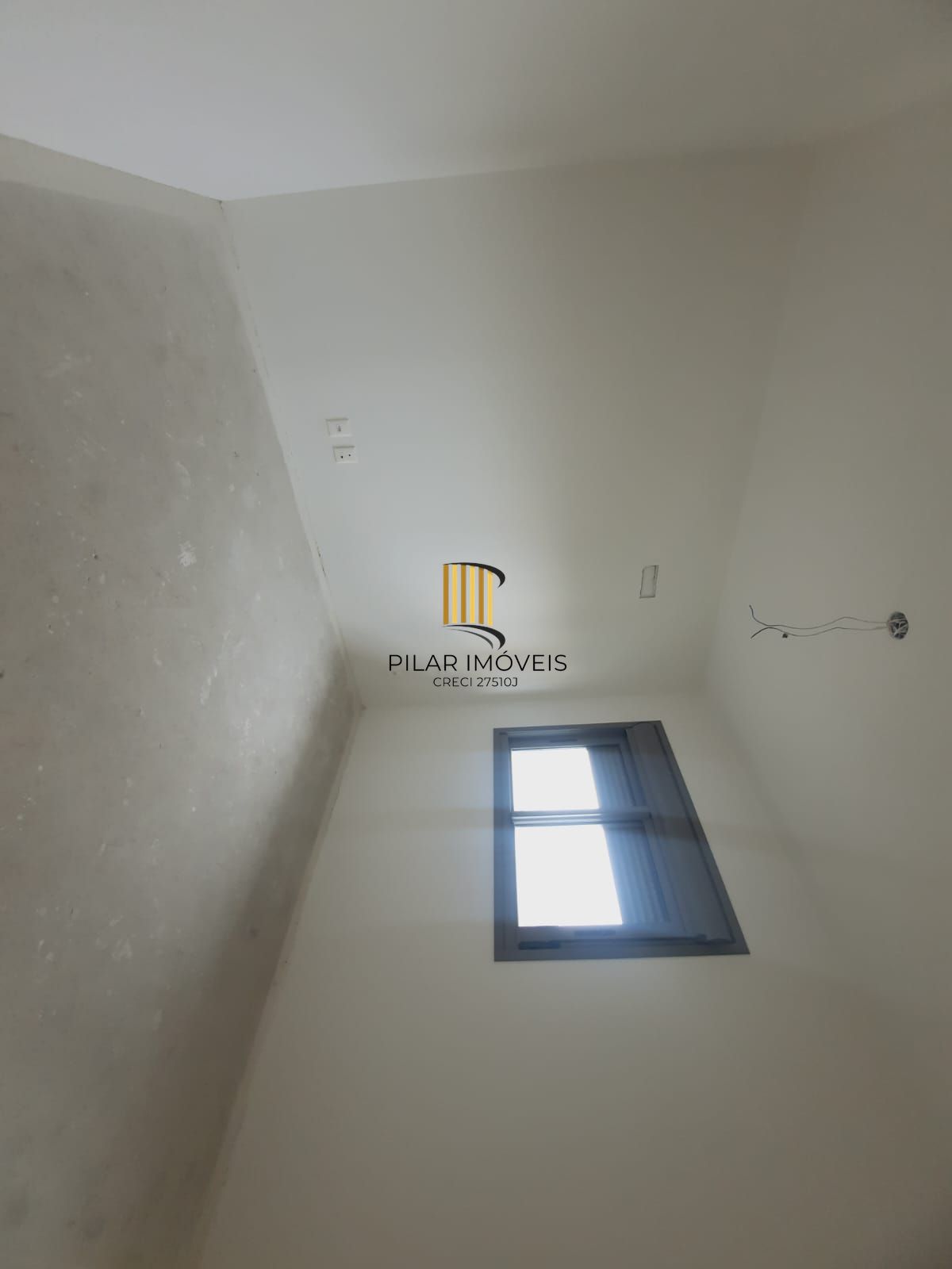 Apartamento novo de 01 dormitório e vaga de garagem no bairro santana- Porto alegre/RS