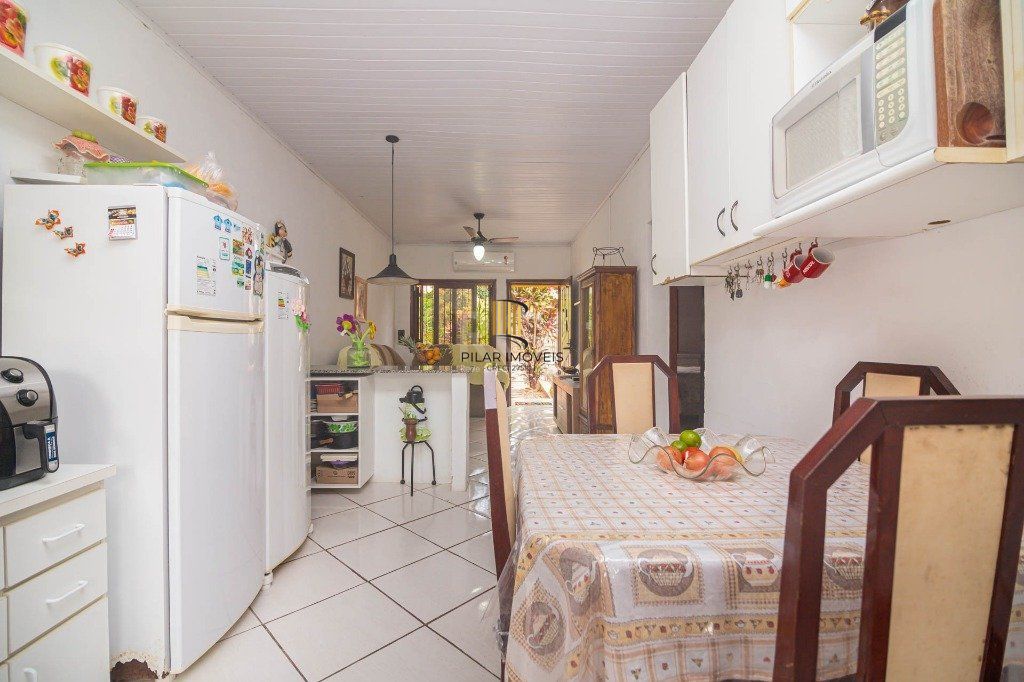Casa 2 Dormitório(s) Bairro Bom Jesus