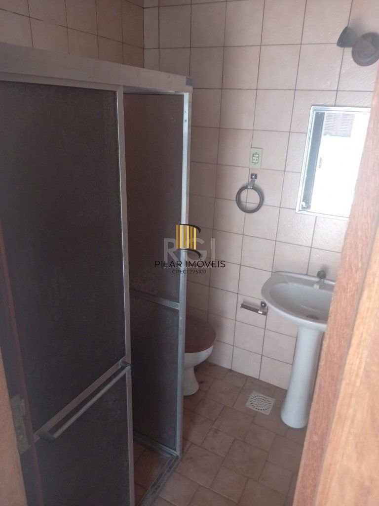 Casa 3 dormitórios no bairro Nonoai