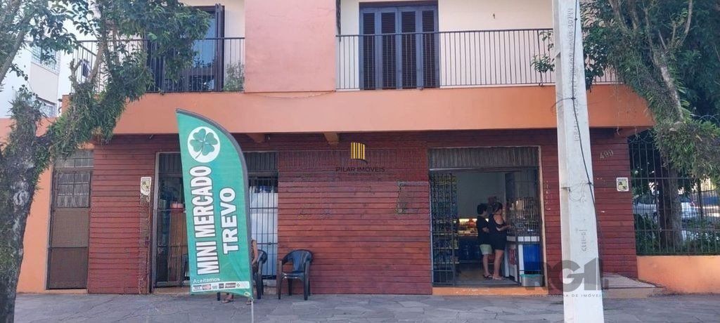 Casa 3 dormitórios no bairro Teresópolis