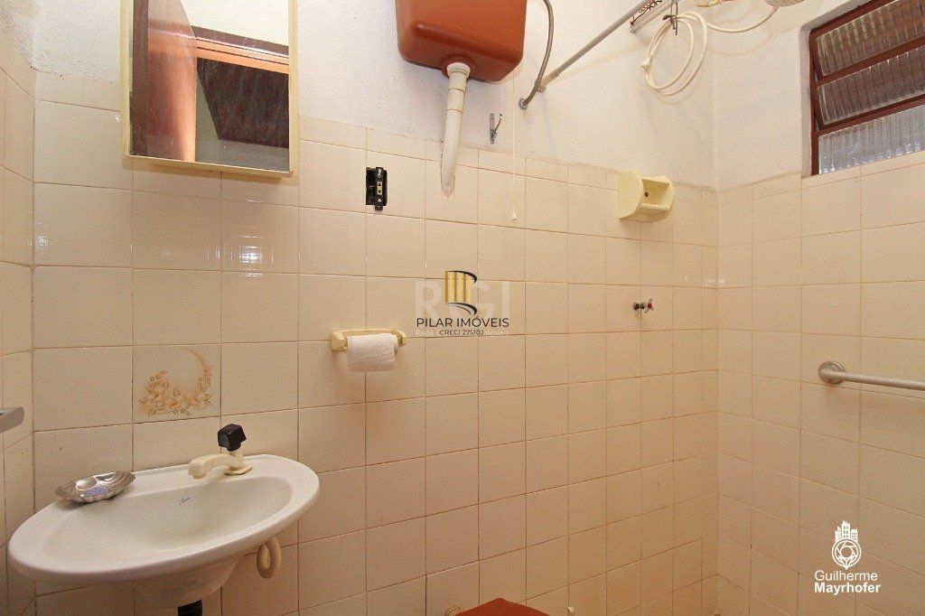 Casa para Venda - 212m², 3 dormitórios, 2 vagas - Medianeira