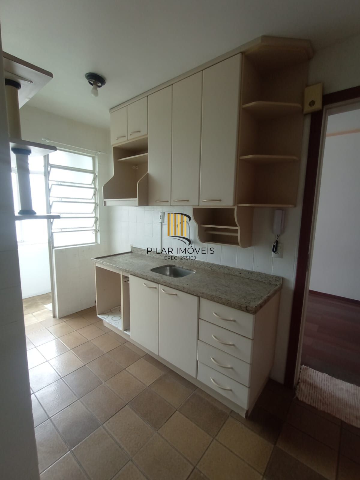 Apartamento para Venda - 61.76m², 2 dormitórios, Teresópolis