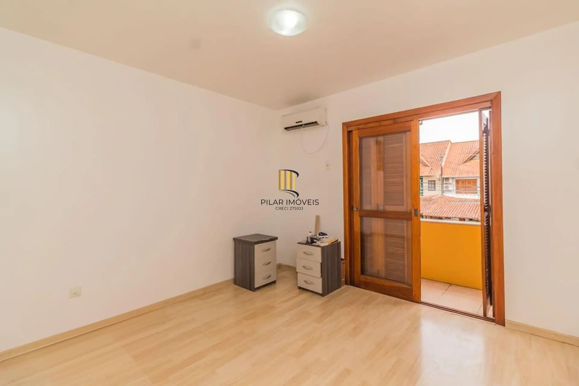 Casa em Condomínio de 3 dormitórios, no Bairro Ipanema